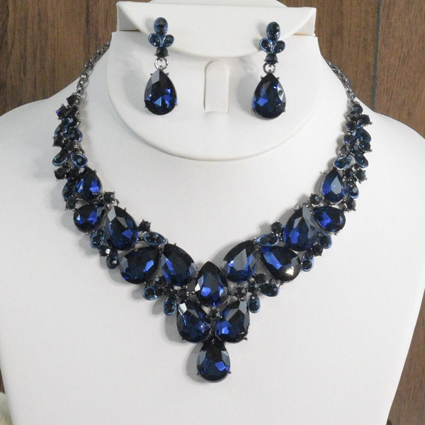 Navy blue necklace and earrings set, blue rhinestone prom necklace, blue bridal necklace set, navy blue crystal prom jewelry