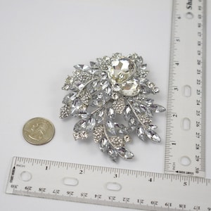 Extra Large Sparkly crystal rhinestone brooch pin - crystal wedding cake broach pin - rhinestone brooch bouquet crystal - bridal brooch pin image 5