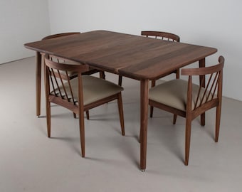 Walnut Extendable Midcentury Modern Table, Mid Century Modern Extendable Dining Table, Modern Expandable Walnut Dining Table