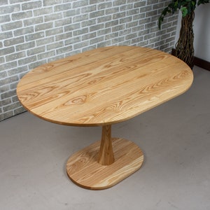 Small Oval Table, Oval Pedestal Dining Table for 4, Hardwood Banquette Table, Racetrack Oval Ash Dining Table on Wood Tulip Style Base