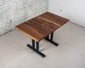 Expandable Walnut Kitchen Table, Extendable Dining Table with Leaves