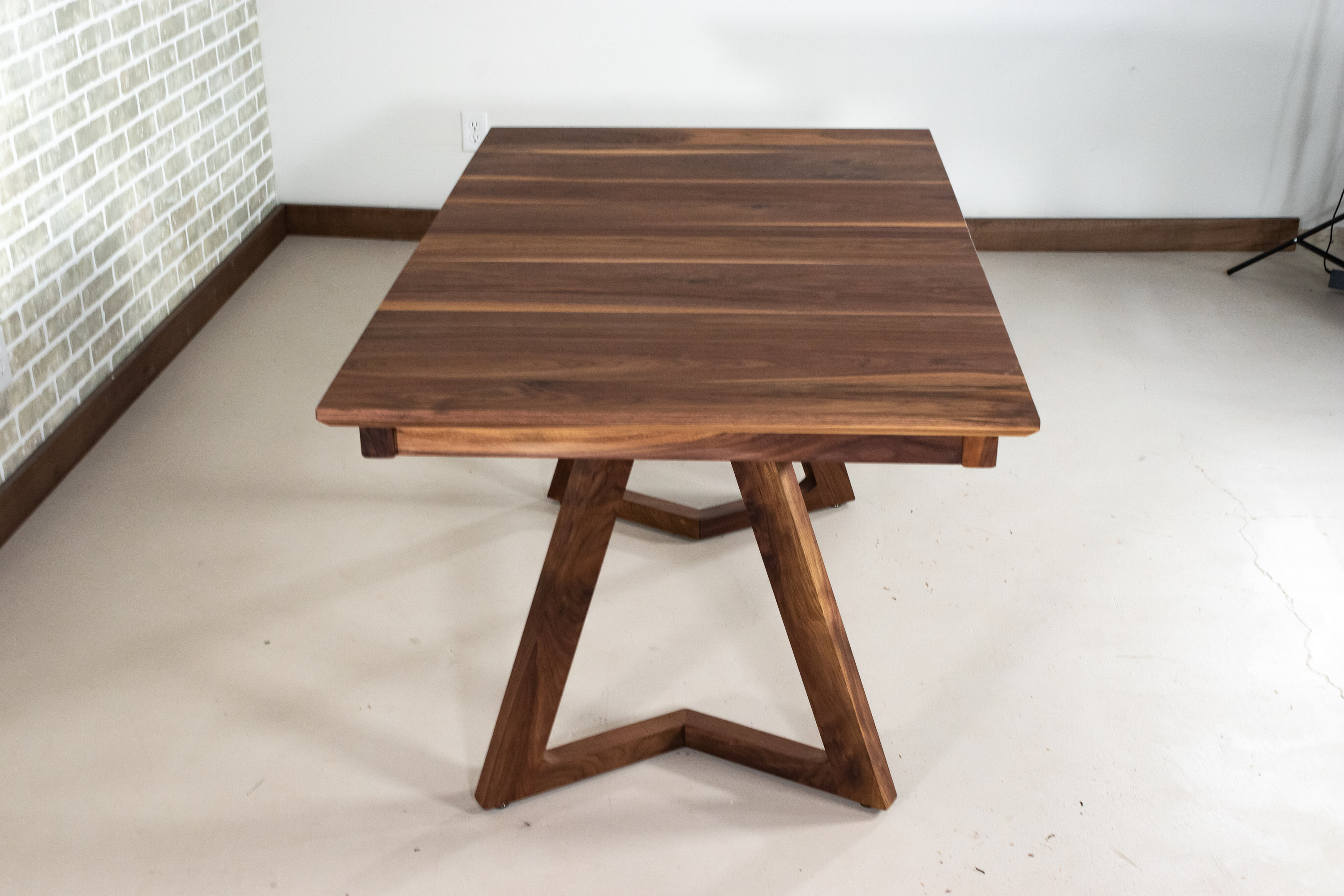 Walnut Extension Dining Table, Geared Mechanism, Expandable With