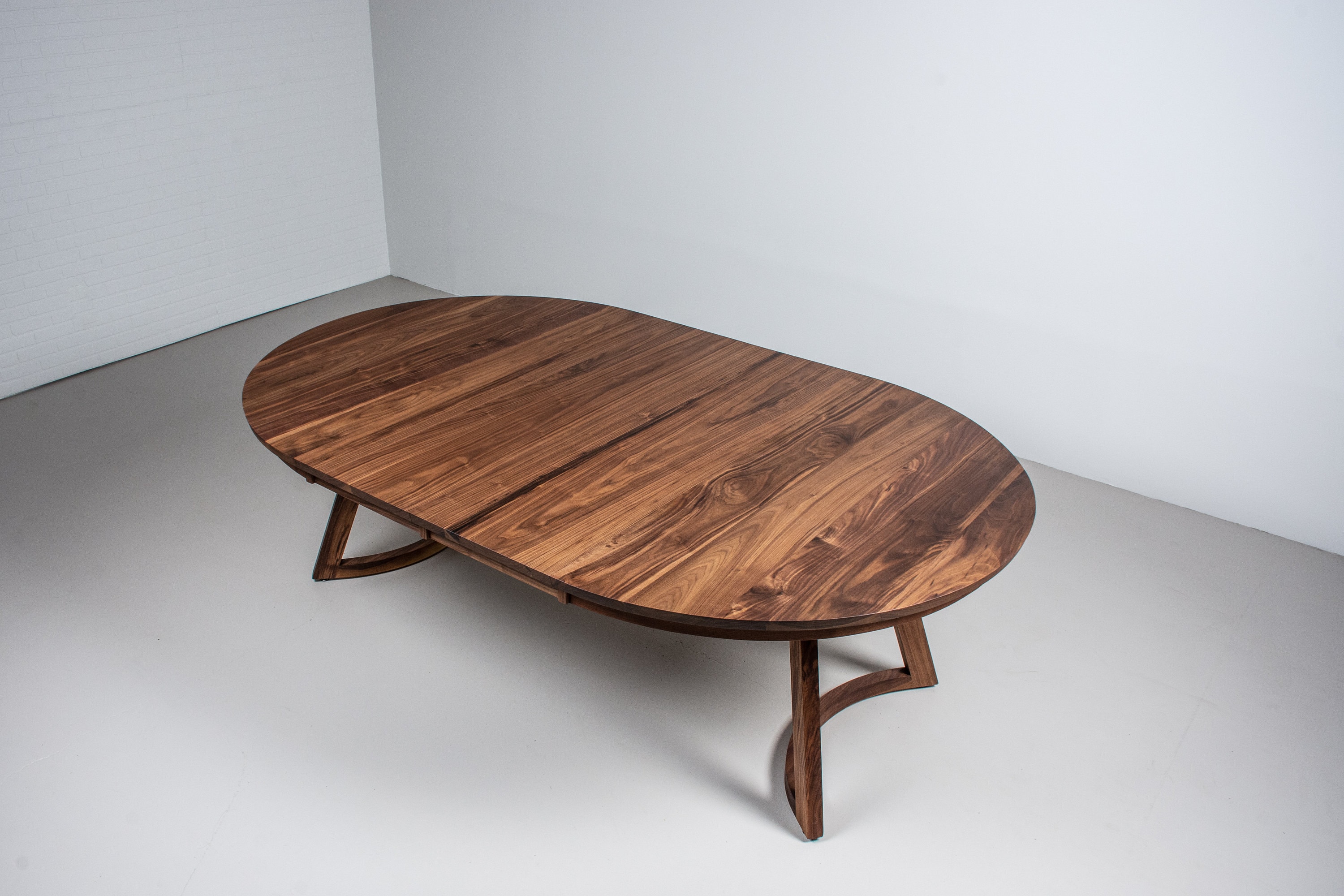 Round Extendable Walnut Mid Century Walnut Round Dining Table, Round Expandable Table, Round ...