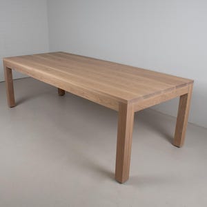 8 ft Dining Table in Oak Wood, Solid Oak Custom Dining Table, Custom Parsons Table with Modern Styling, Oak Table for Kitchen or Dining Room