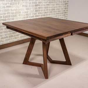 Square Extendable Table for Small Spaces, Small Wood Dining Table for 2, Modern Walnut Extension Table with Leaves