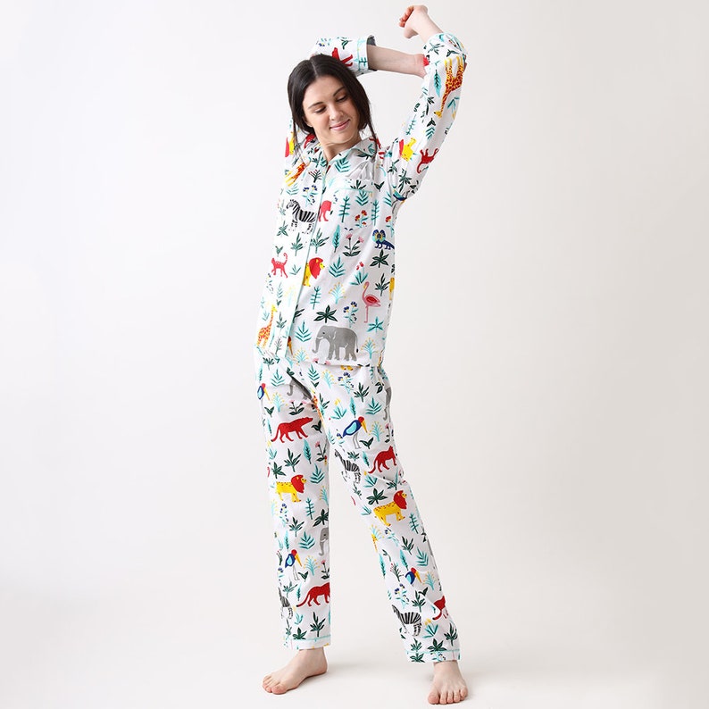 Women Pajama Set Serengeti Luxury Nightwear PJs Clothing Personalized Pyjamas Women Sleepwear image 3