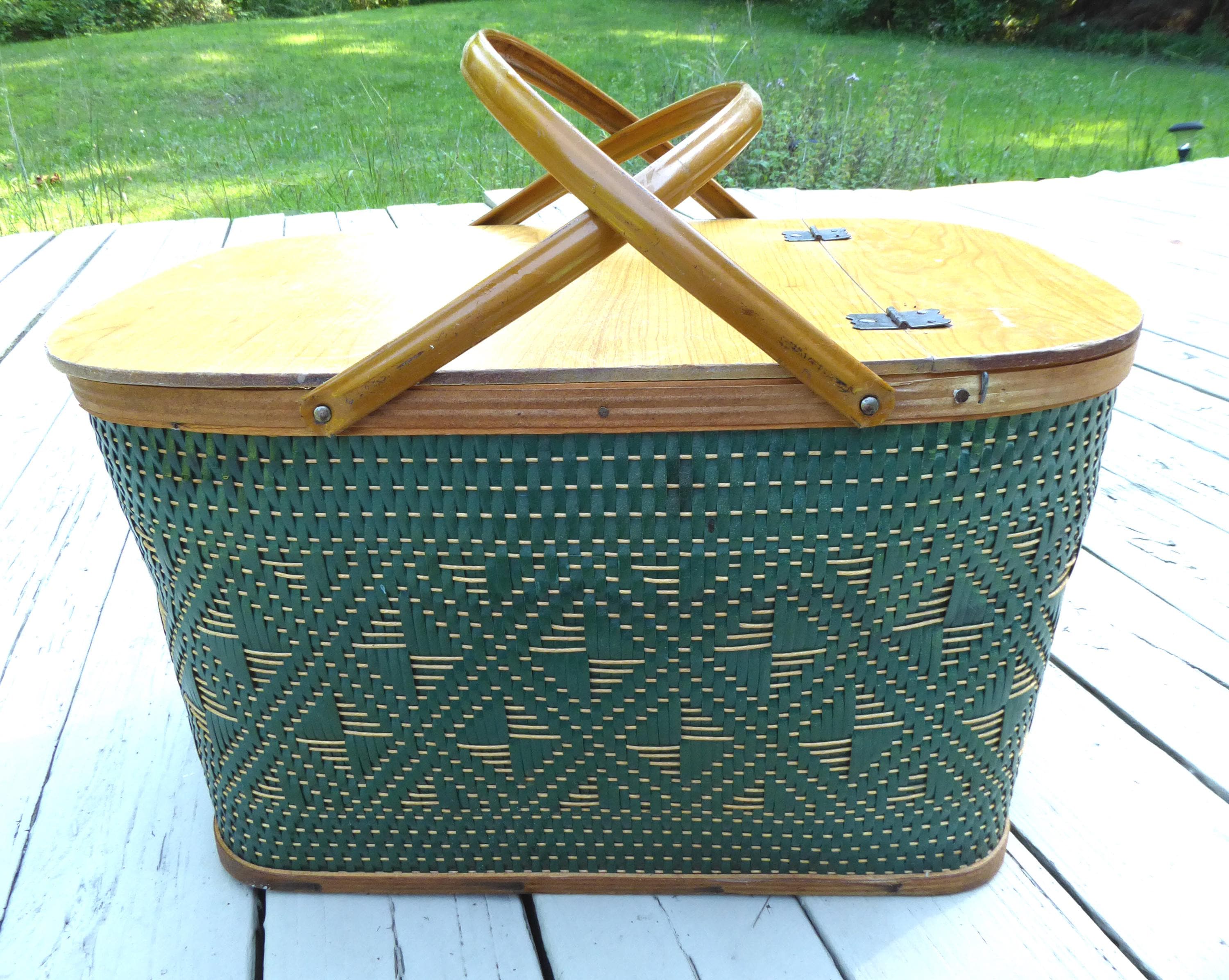 Burlington Hawkeye Woven Picnic Basket - Etsy