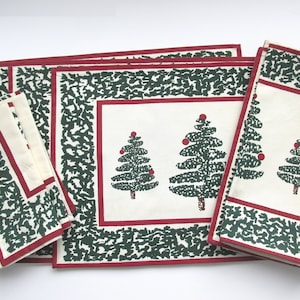 Christmas Placemats & Runner - 9-Piece 100% Cotton Woodland Sponge Stamped Design - 4 Napkins, 4 Placemats Plus 13&quot; by 55&quot; Table Runner