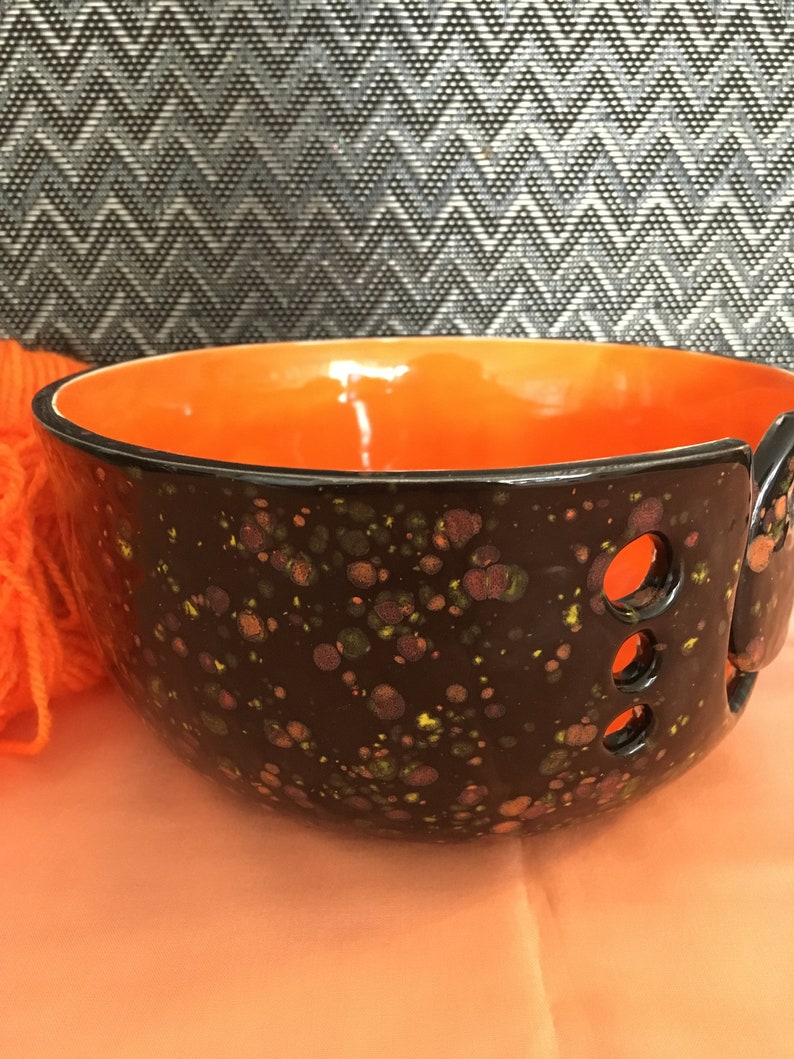 Medium Ceramic Yarn Bowl