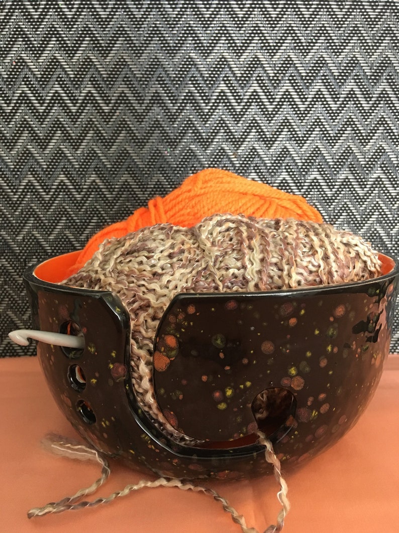 Medium Ceramic Yarn Bowl