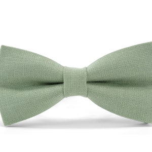 Sage green necktie.Light green bow tie.Light green bow tie. Sage green necktie .Noeud papillon vert sauge.Noeud papillon vert clair .Cravate image 4