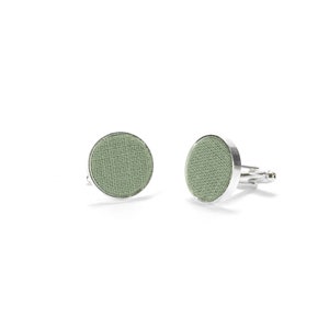 Nœud papillon vert sauge. Nœud papillon vert clair. Cravate vert clair, Cravate vert sauge. Noeud papillon vert sauge.Noeud papillon vert clair.Cravate Solid Cufflinks