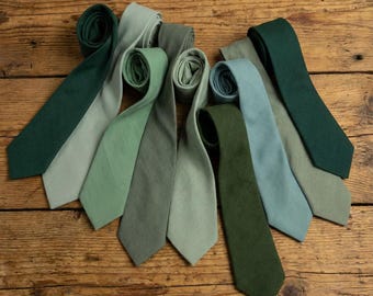 Cravate en lin en 9 tons de vert : vert sauge chasseur et eucalyptus | Cravates de mariage faites main pour hommes et garçons Accessoires de marié