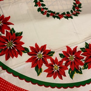 VINTAGE - Small White Quilted Christmas Tree Skirt