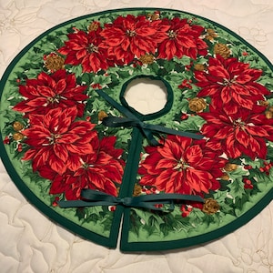 Vintage Mini Poinsettia Quilted Christmas Tree Skirt