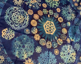 Modern print Blue Snowflake Quilted Christmas Tree Skirt