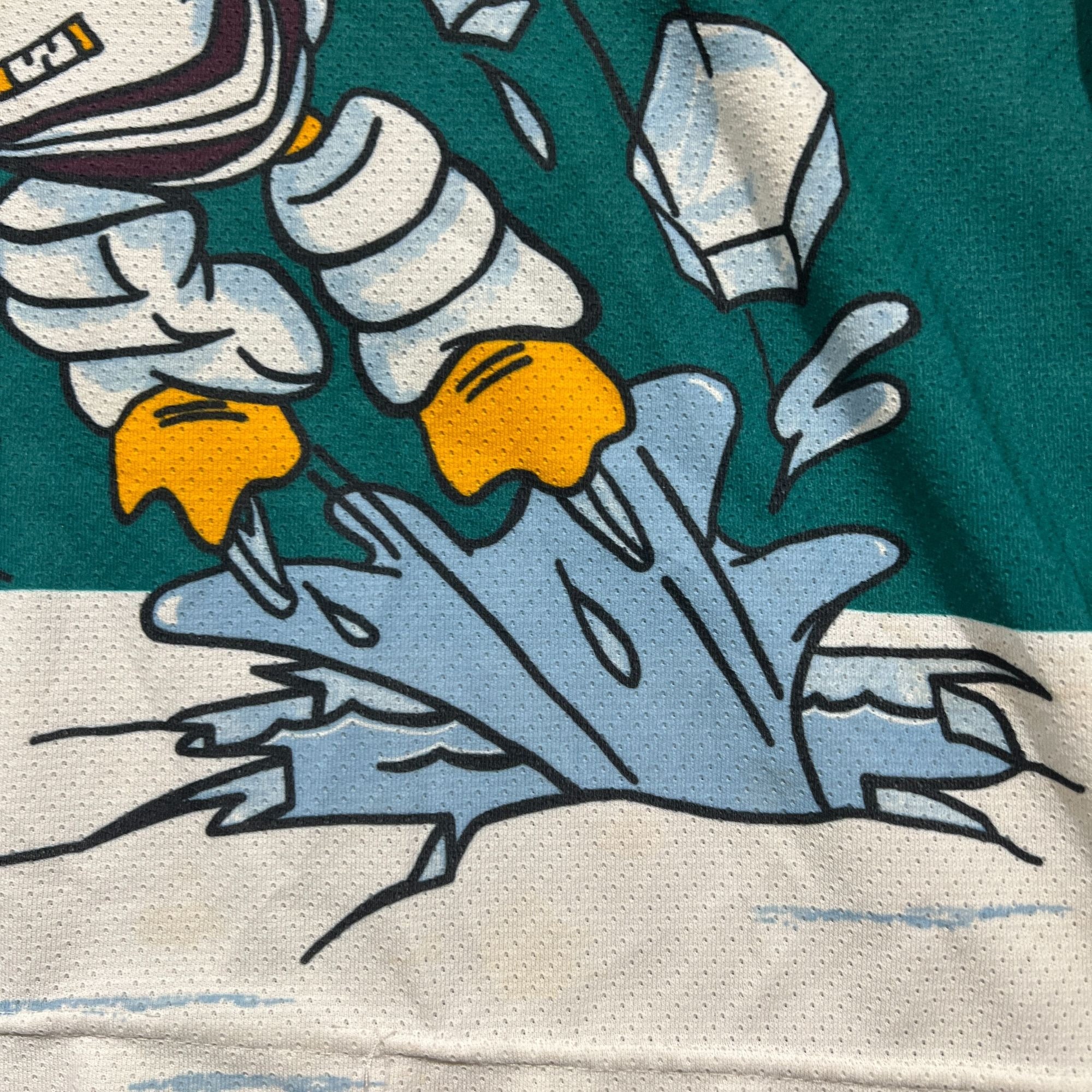 Vintage NHL Anaheim Mighty Ducks Wild Wing CCM Hockey Jersey Size
