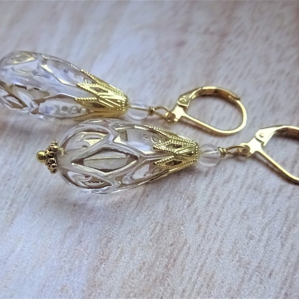 Charmantes boucles d'oreilles de style vintage, or transparent, gouttes, ornements, Renaissance, Rococo, Baroque, Moyen Âge, romantique,