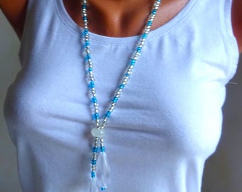Stylish necklace, pearl necklace, glass beads in silver and turquoise,