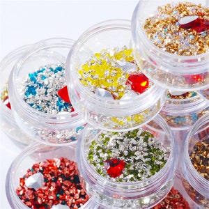 1Box/5.5g  Gold /Silver/Rose Gold Crushed Stones And Multicolor Rhinestones With Pointed Bottom , 4PCS 6MM Red Heart Glass Gems Mixed