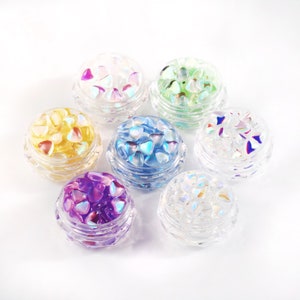 Wholesale Mocha Colorful Heart Shape Glass Rhinestones Flat Back Bling Crystal Gem 3D Nail Accessories Jewelry Making Charming Decorations