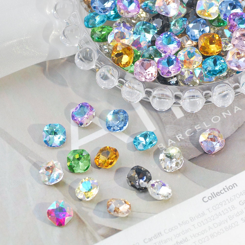 8mm/10mm 3D Flash Pointed Bottom Crystal Glass Gem Luxury Square Multi Color Rhinestone For DIY Charm Nail Art/Jewelry Decoration 50PCS