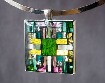 graphic geometric mosaic exotic Aztec multicolored necklace Gold Green Pink turquoise