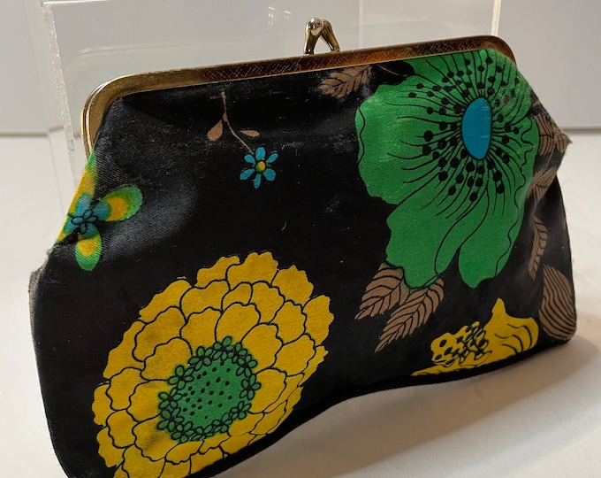 60’s floral satin accessory cosmetic clutch bag
