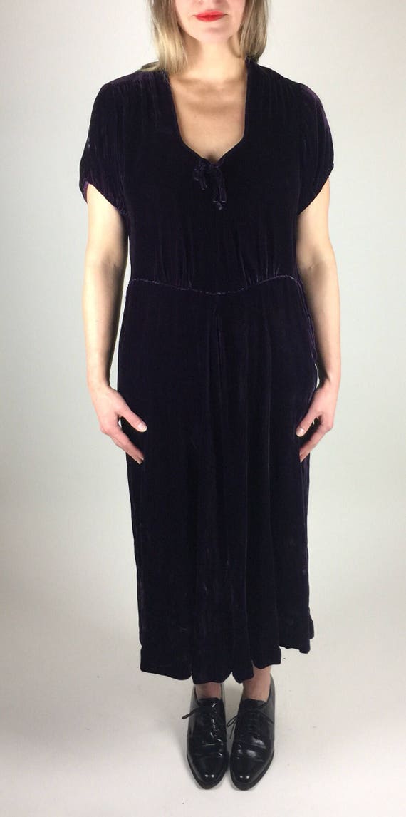 Vintage 30's 40's royal purple silk velvet dress