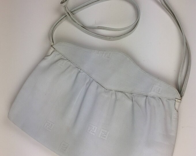 Vintage 70's 80's Italian designer Fendi white embossed leather bag
