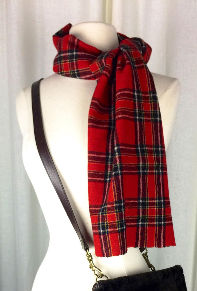 Vintage 90's Pendleton red Stewart window pane plaid fine lambswool scarf image 3