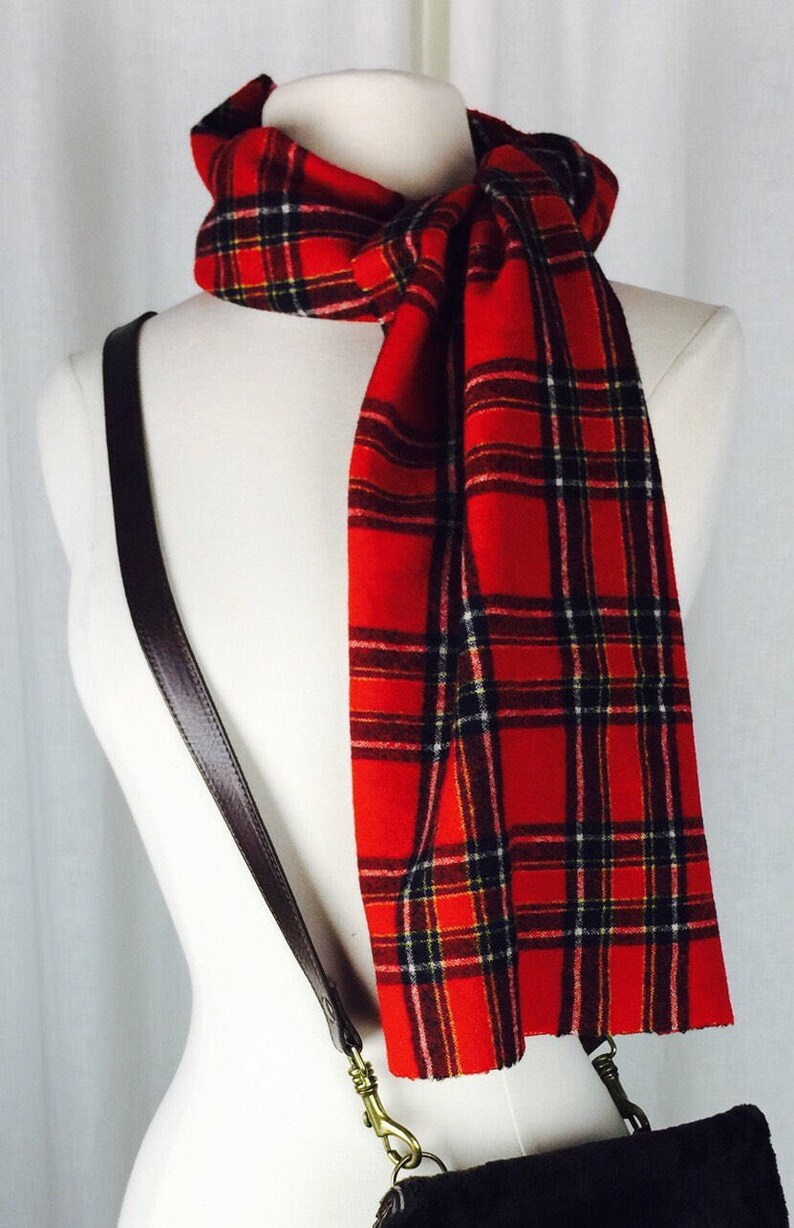 Vintage 90's Pendleton red Stewart window pane plaid fine lambswool scarf image 6