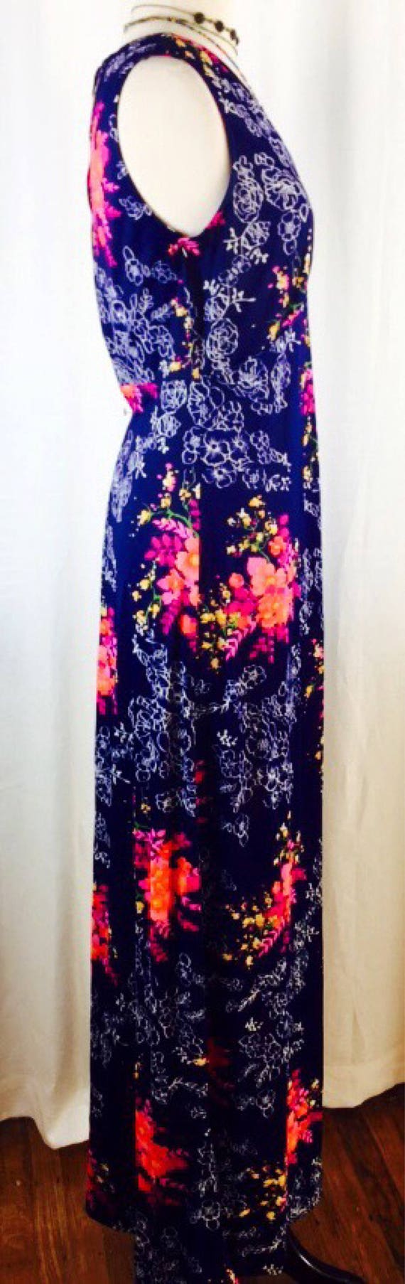 Vintage 70's long navy bright floral maxi dress - image 6