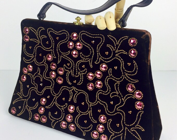 Vintage 50's brown rectangular velvet frame bag embellished with beads/sequins