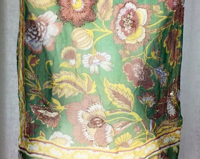 Vintage 80's Indian green chrysanthemum floral gold metallic embroidered sheer scarf