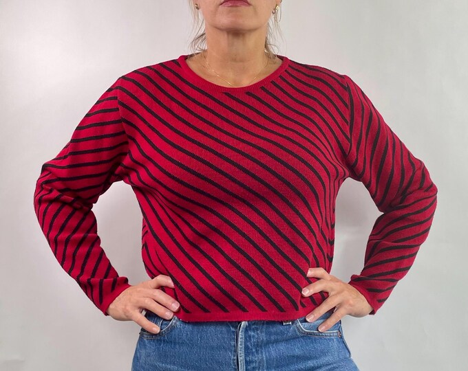 Vintage 90's graphic asymmetrical stripe short boxy shape sweater