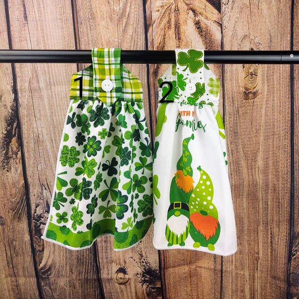 St. Patrick's, Gnome, 4 Leaf Clovers, Shamrocks, leprechaun, Gnomes, Four Leaf Clover Oven Towel, Hanging Towel