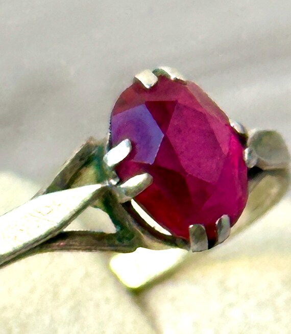 Vintage Soviet Ruby Ring with Split Shank – 875 S… - image 4