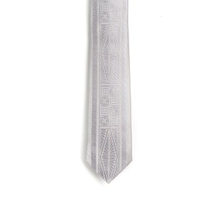 Vela- Grey Skinny Polynesian Necktie