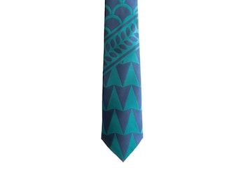 Hawaiian Woven Necktie with Niho Mano Design, Cultural Polynesian Gift Tie