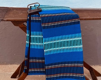 Blanket Woven on an ancestral loom, traditional Portuguese patterns, vibrant and cheerful colors, making it an authentic piece for your home.