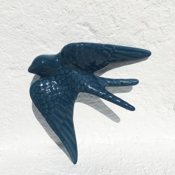 Traditional Ceramic Swallow |Hirondelle en Ceramic Traditionelle |Portuguese Ceramic Swallow |Portugaise Ceramic Hirondelle | Handmade