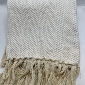 Traditional Portuguese Blanket BEIGE | Fringed Cotton Blanket | 100% Manual Weaving and Finishing | Plaid à Franges en Coton |Handmade
