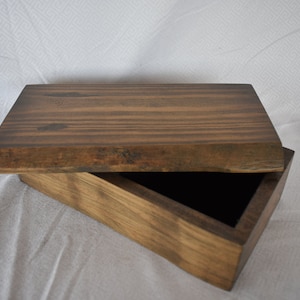 Handmade Two Compartment, Lift Top Bandsaw Box.  Reclaimed Pallet Wood.  One of a Kind!