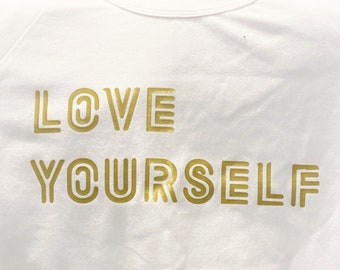 Custom Text Unisex T-shirt: Personalized Cotton Tee