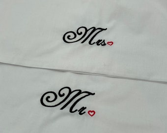 Mr and Mrs pillowcase for wedding,Personalized, Embroiderd, Monogrammed, Bedding