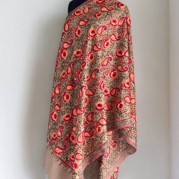 Beige pashmina shawl with embroidered multicolor pattern - flowers and paisley, handmade stole, Fried Kahlo motives, festival Palatine.