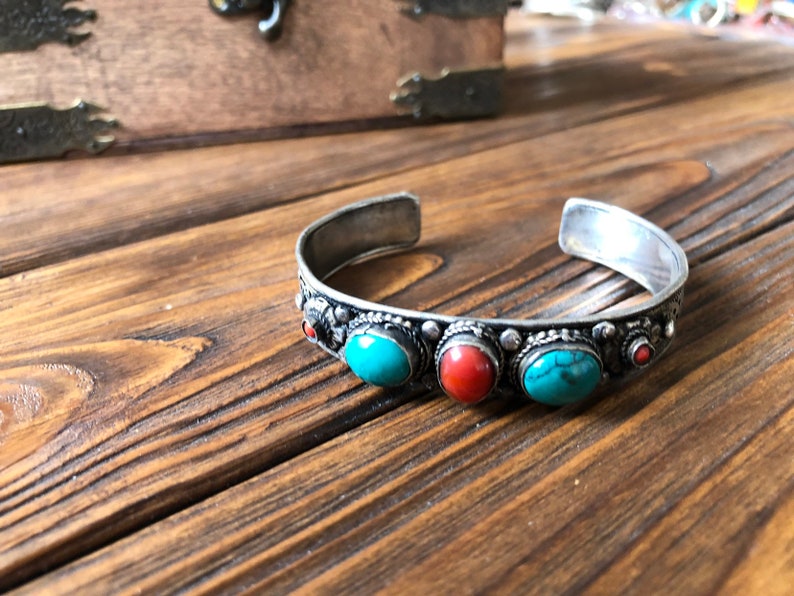 Vintage tibetan chunky turquoise and coral bracelet,filigree kuchi bracelet tribal boho look gypsy bangles Tuareg nomadic amulet