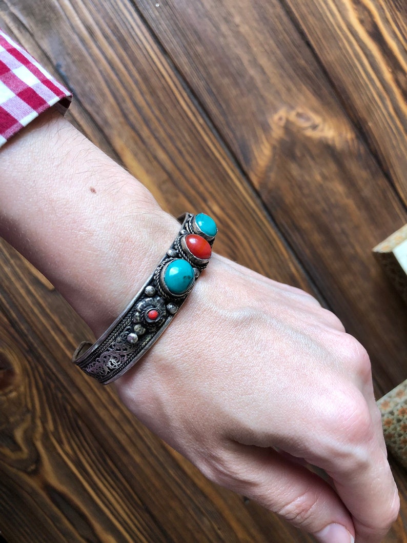 Vintage tibetan chunky turquoise and coral bracelet,filigree kuchi bracelet tribal boho look gypsy bangles Tuareg nomadic amulet