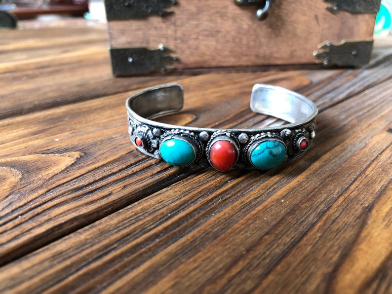 Vintage tibetan chunky turquoise and coral bracelet,filigree kuchi bracelet tribal boho look gypsy bangles Tuareg nomadic amulet